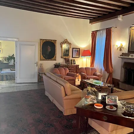 Veneta Vila